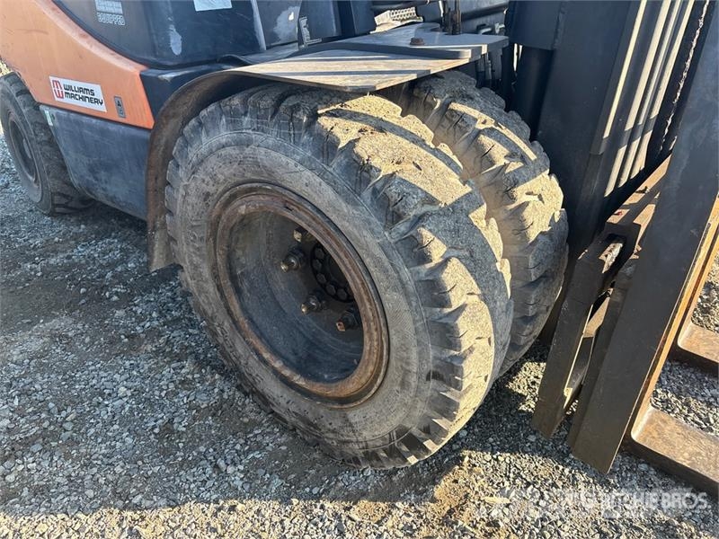 Doosan D20S-5 3600 lb Pneumatic Tire Forklift Інше