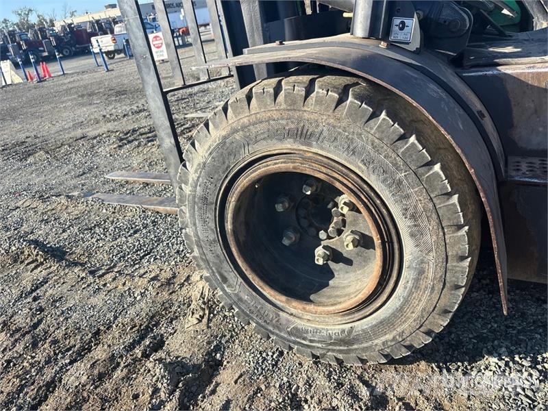 Doosan D20S-5 3600 lb Pneumatic Tire Forklift Інше