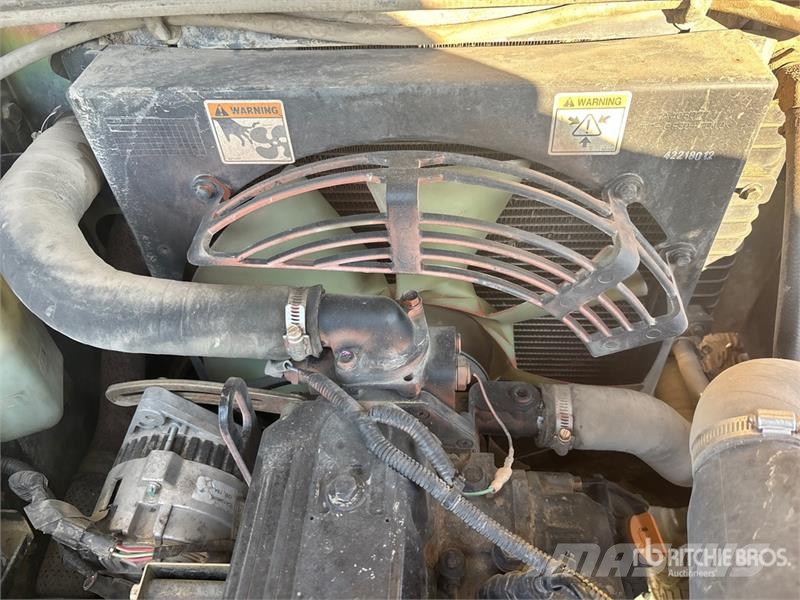 Doosan D20S-5 3600 lb Pneumatic Tire Forklift Інше