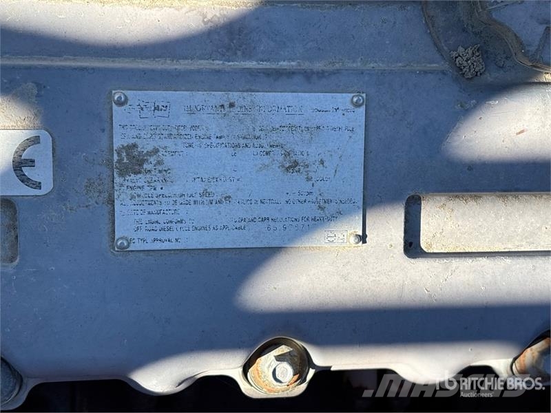 Doosan DX225 LC Tracked Excavator Paletli ekskavatörler