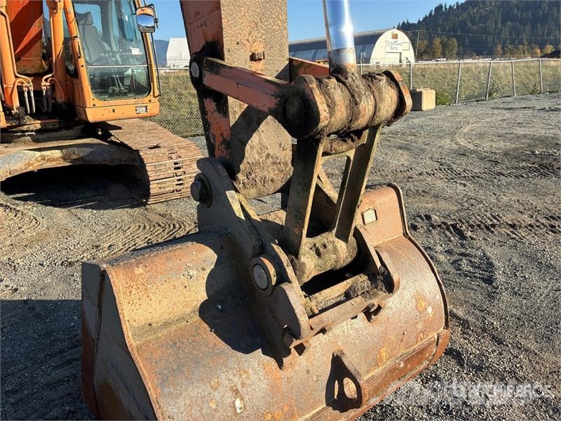 Doosan DX225 LC Tracked Excavator Pásové rýpadlá