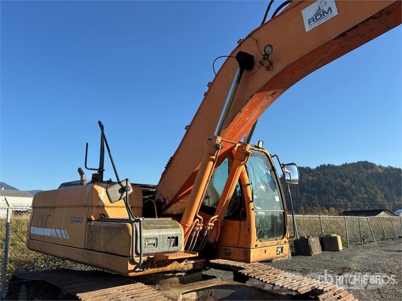 Doosan DX225 LC Tracked Excavator Pásové rýpadlá