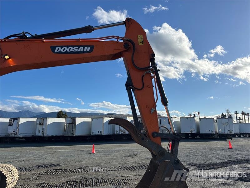 Doosan DX235LCR-5 Tracked Excavator Koparki gąsienicowe