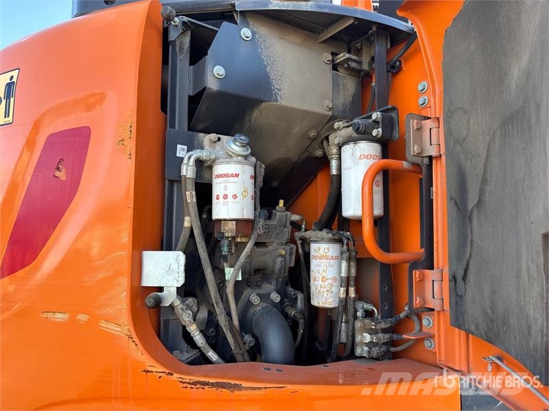 Doosan DX235LCR-5 Tracked Excavator Koparki gąsienicowe