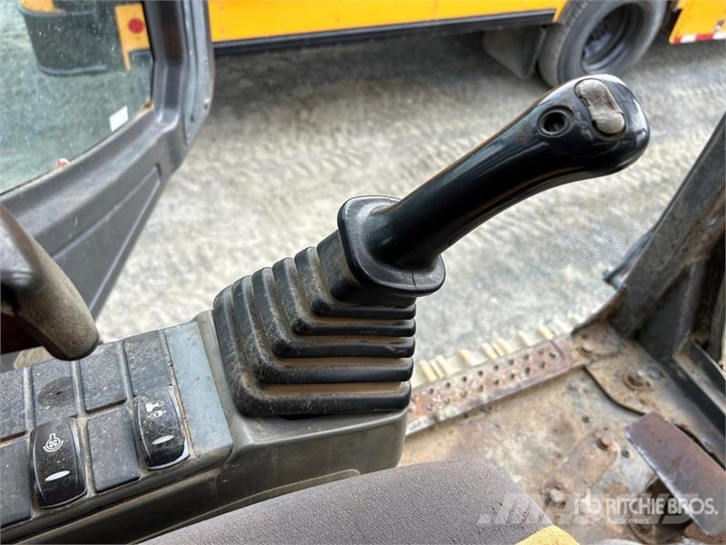 Doosan DX420LC Tracked Excavator Kāpurķēžu ekskavatori