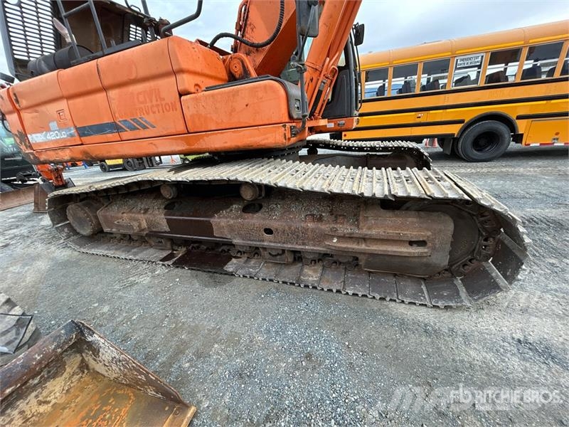 Doosan DX420LC Tracked Excavator Kāpurķēžu ekskavatori