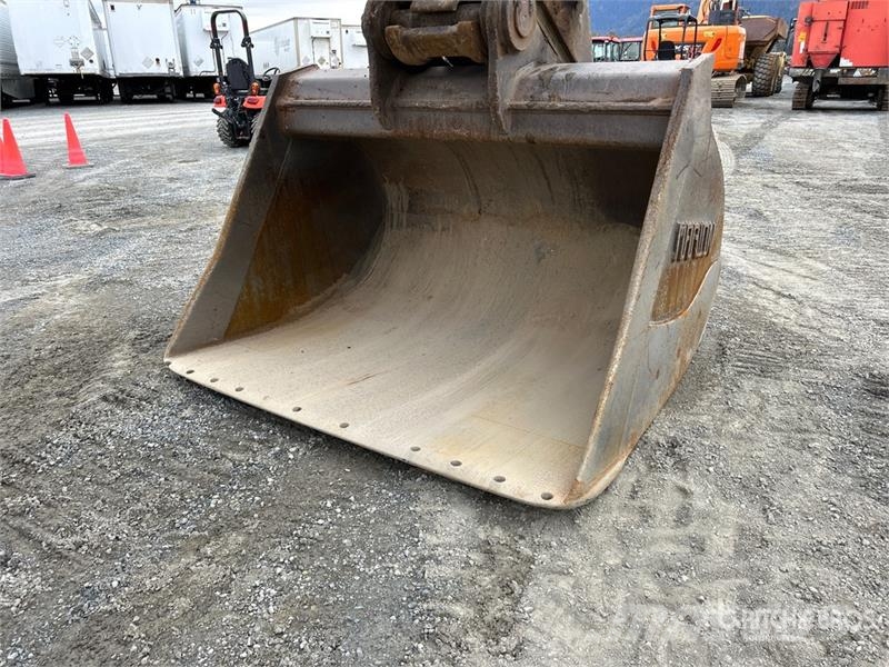 Doosan DX420LC Tracked Excavator Kāpurķēžu ekskavatori