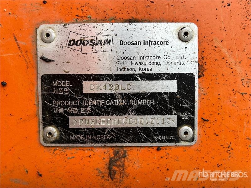 Doosan DX420LC Tracked Excavator Kāpurķēžu ekskavatori