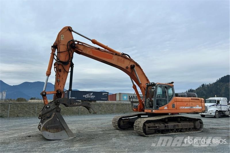 Doosan DX420LC Tracked Excavator Kāpurķēžu ekskavatori