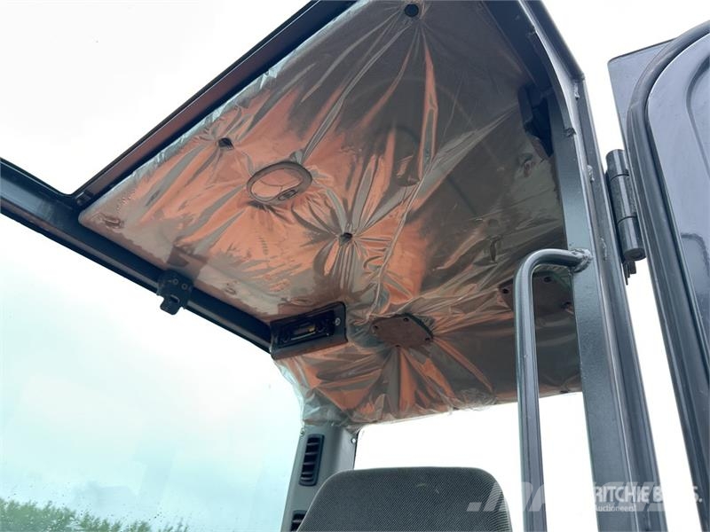 Doosan DX85R-3 大型油圧ショベル12t以上(パワーショベル・ユンボ)