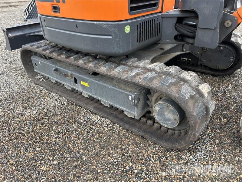 Doosan DX85R-3 大型油圧ショベル12t以上(パワーショベル・ユンボ)