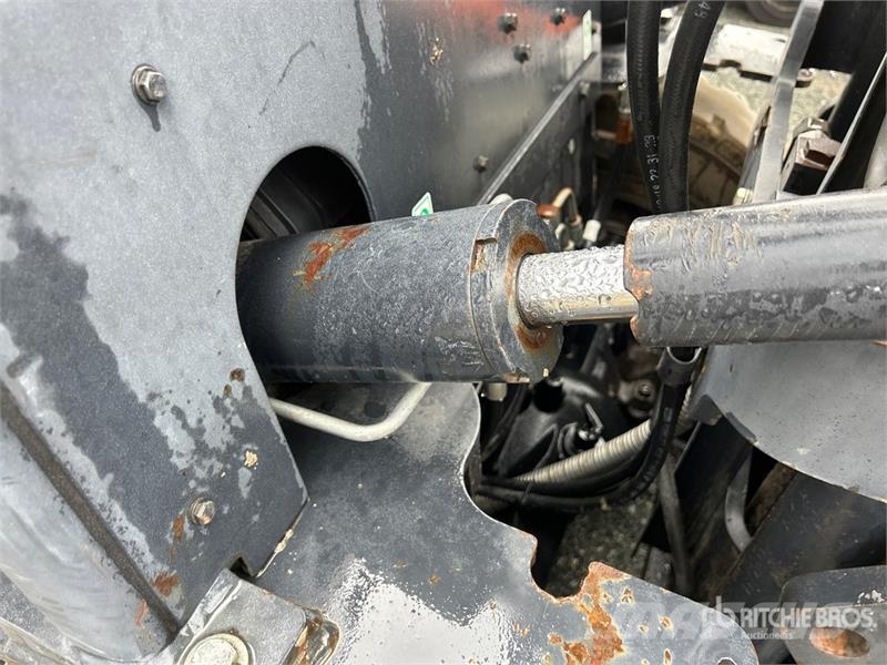 Doosan G25N-7 3850 lb Pneumatic Tire Forklift Інше