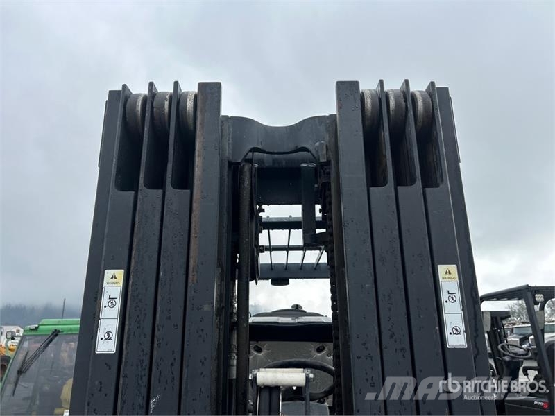 Doosan G25N-7 3850 lb Pneumatic Tire Forklift Інше