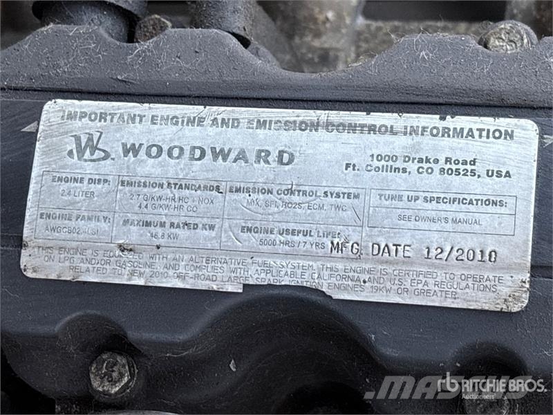 Doosan G25P-5 4800 lb Pneumatic Tire Forklift Targoncák-Egyéb