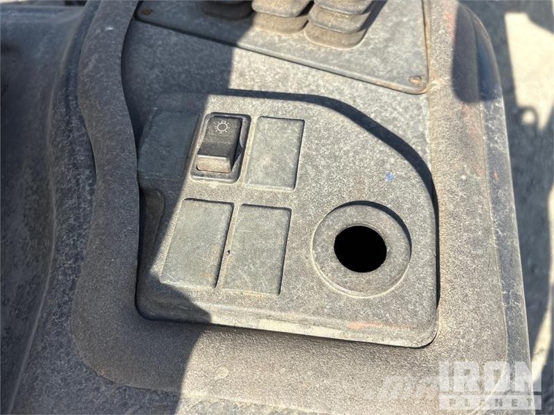 Doosan G25P-7DF 4600 lb Forklift Targoncák-Egyéb