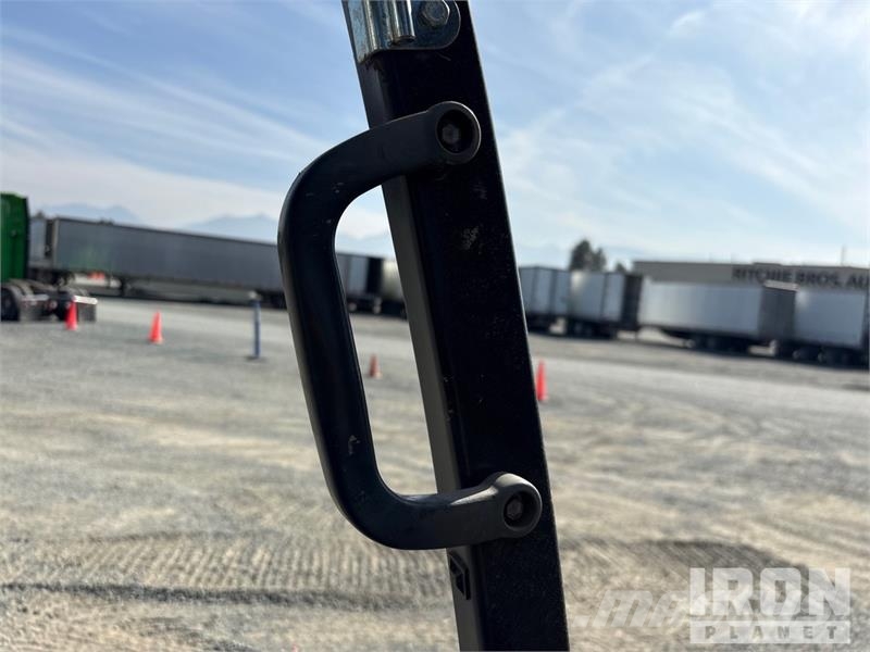 Doosan G25P-7DF 4600 lb Forklift Targoncák-Egyéb