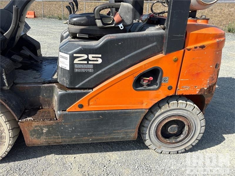 Doosan G25P-7DF 4600 lb Forklift Targoncák-Egyéb