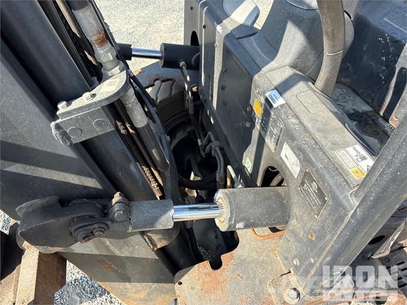 Doosan G25P-7DF 4600 lb Forklift Targoncák-Egyéb