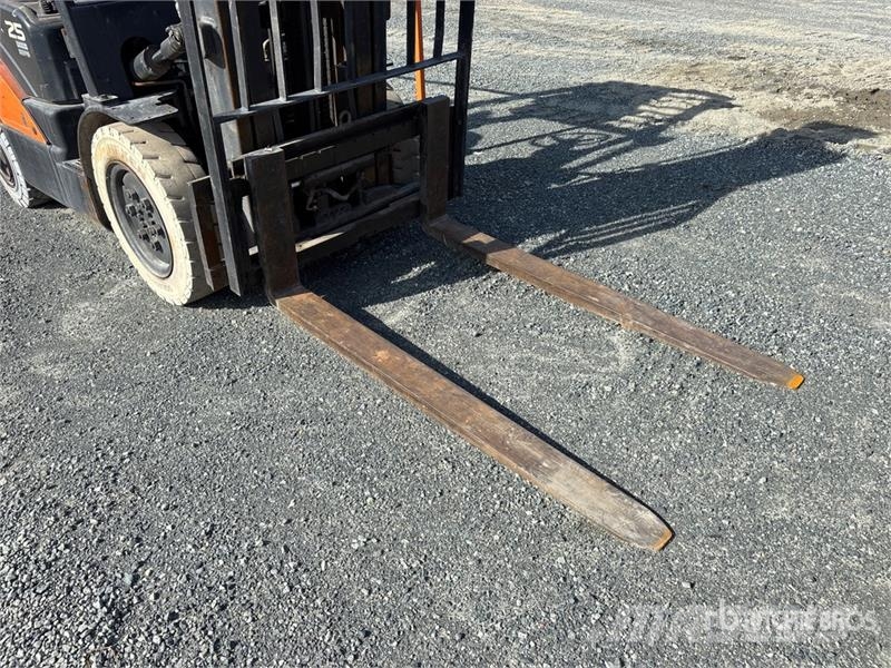Doosan G25P-7DF 4600 lb Cushion Tire Forklift Viličari - ostalo