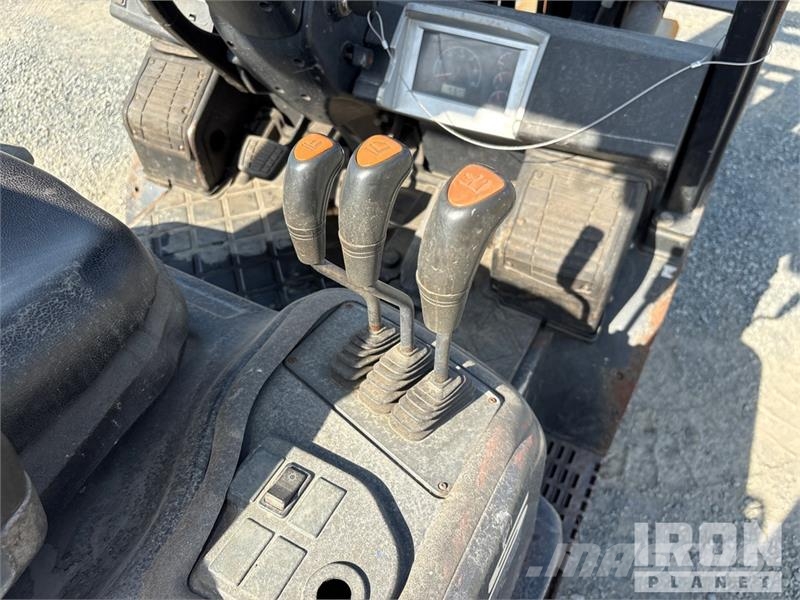 Doosan G25P-7DF 4600 lb Forklift Targoncák-Egyéb