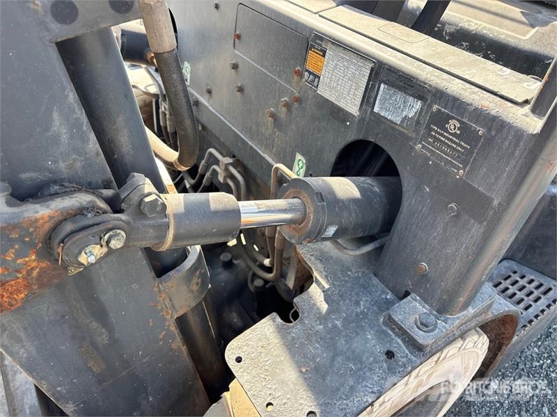 Doosan G25P-7DF Cushion Tire Forklift フォークリフト - その他