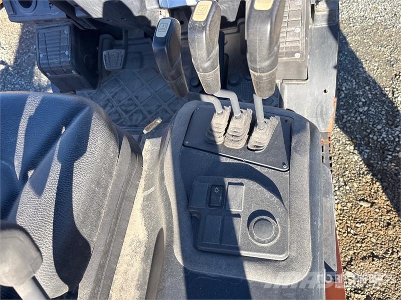 Doosan G30E-7 5500 lb Cushion Tire Forklift Carrelli elevatori-Altro