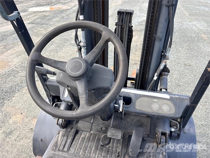 Doosan G35C-5 6450 lb Cushion Tire Forklift Інше