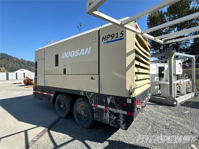 Doosan HP915WCU-T41 Mobile Air Compressor Kompresori