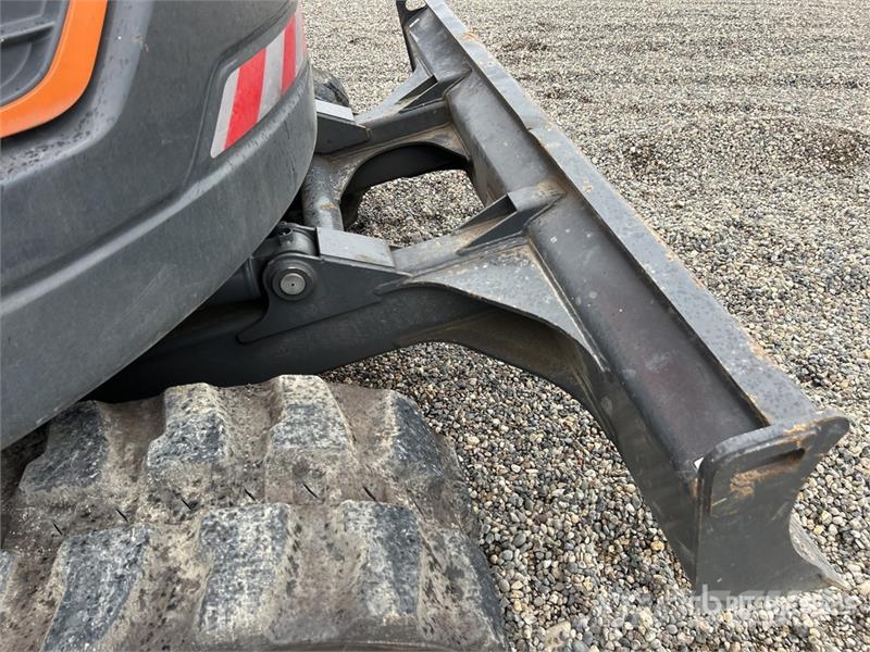 Doosan Tracked Excavator Roomikekskavaatorid