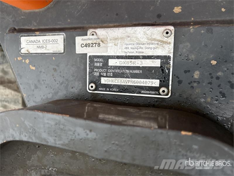 Doosan Tracked Excavator Roomikekskavaatorid