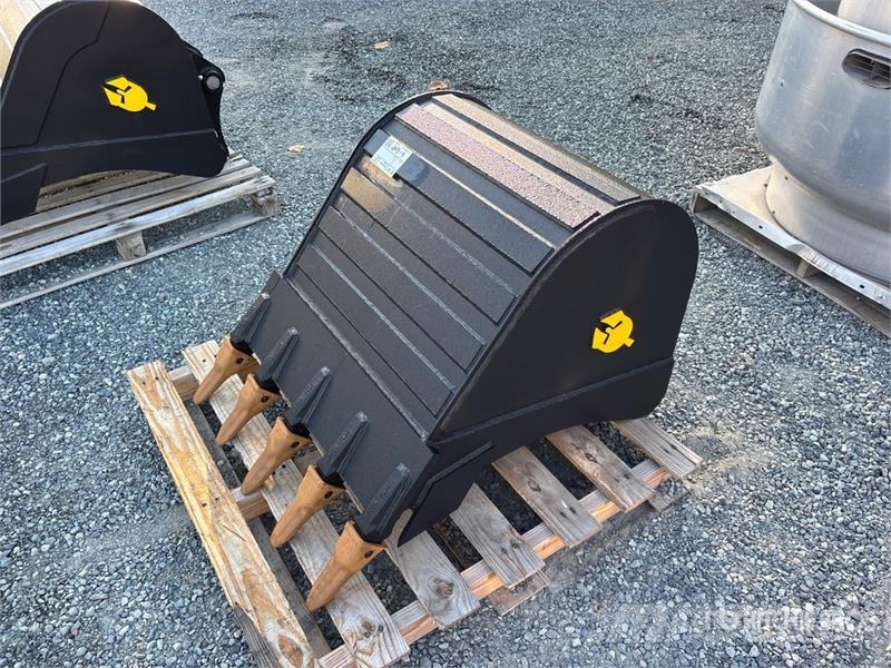 Dynamic Industries 36 in Digging Excavator Bucket (Unused) دلاء