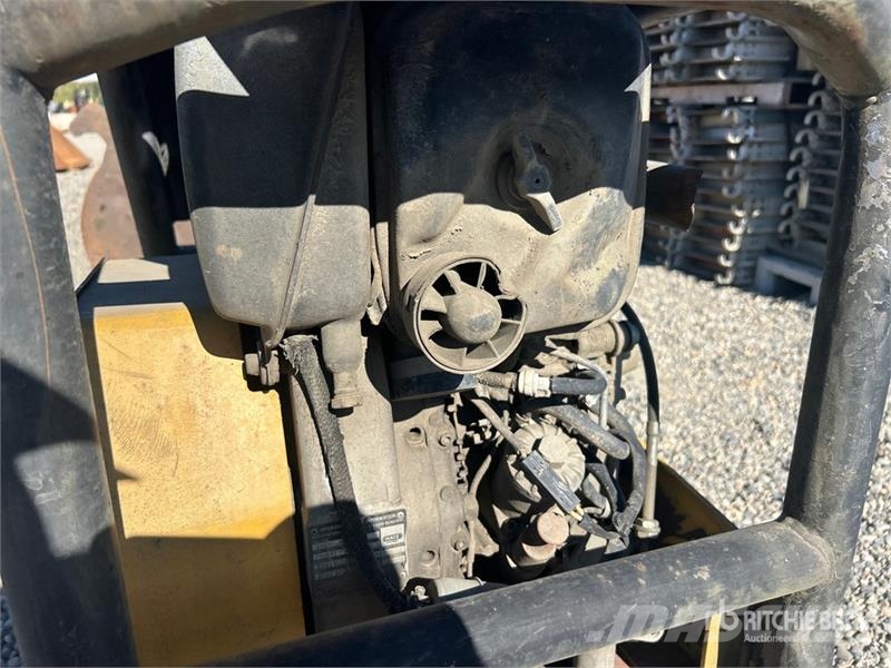 Dynapac Vibratory Plate Compactor (Inoperable) Vibrationsgeräte