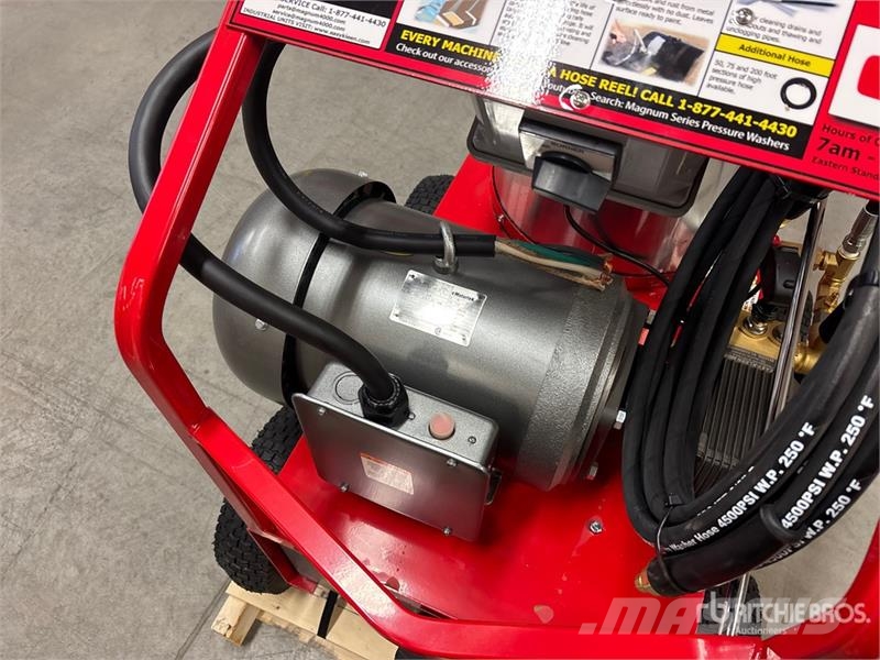 Easy-Kleen Magnum 3600 Pressure Washer (Unused) Light pressure washers
