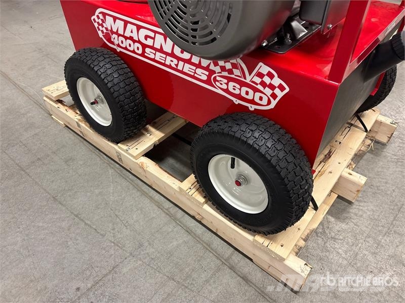 Easy-Kleen Magnum 3600 Pressure Washer (Unused) Light pressure washers