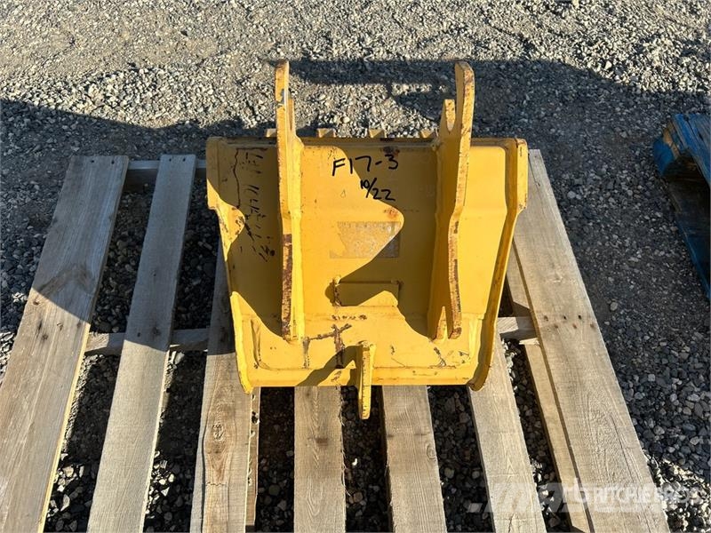  EFI 18 in Digging Excavator Bucket Buckets