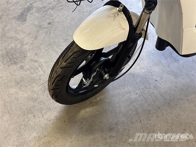  Electric Scooter Terenska vozila