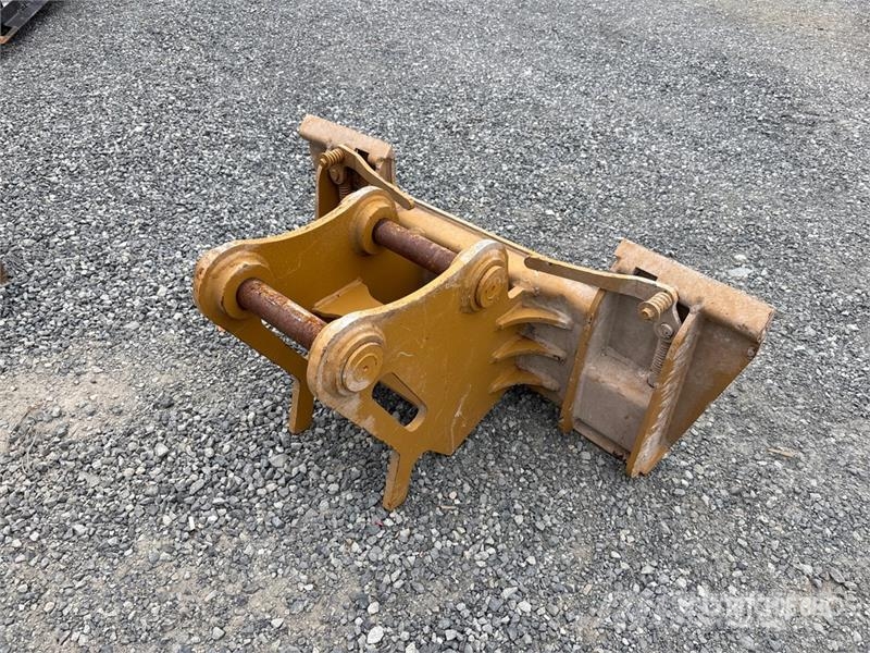 Excavator To Skid Steer Adapter Ďalšie komponenty