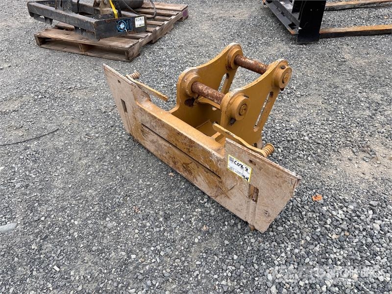 Excavator To Skid Steer Adapter Ďalšie komponenty