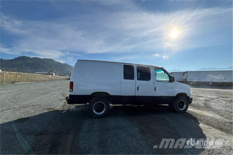 Ford E-250 Gesloten bedrijfswagens