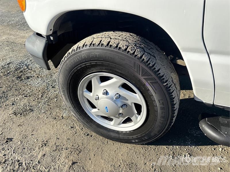 Ford E-250 Furgone chiuso