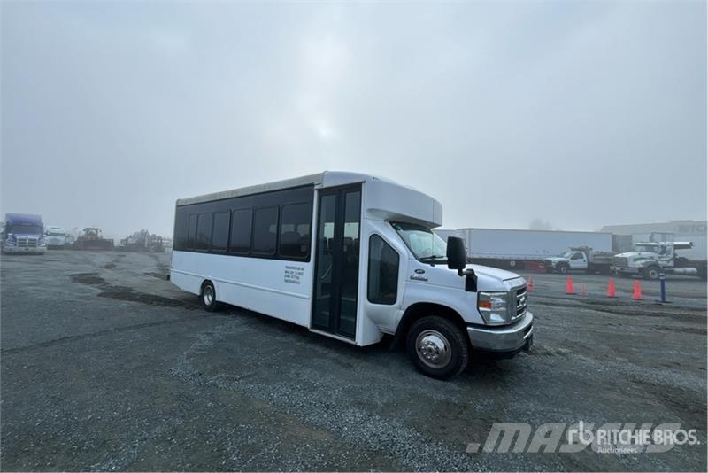 Ford E-450 4x2 24-Seat Transit Bus 迷你巴士