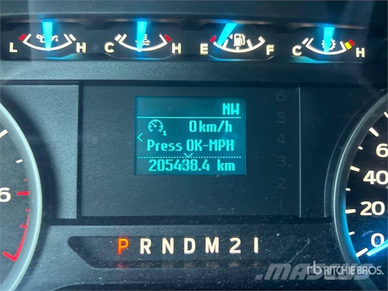 Ford F-150 4x4 Crew Cab Pickup أخرى