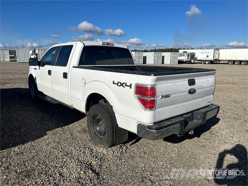 Ford F-150 4x4 Crew Cab Pickup Furgoni altro