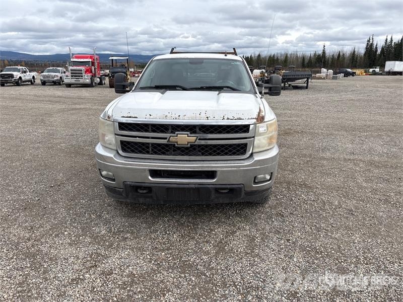 Ford F-150 4x4 Crew Cab Pickup Drugi