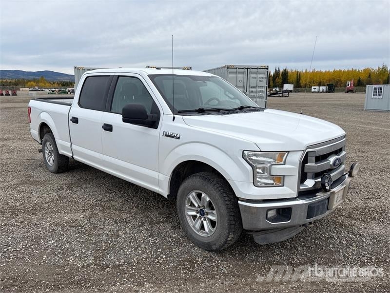 Ford F-150 4x4 Crew Cab Pickup Egyéb