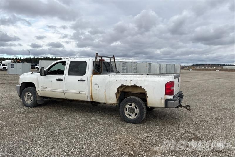 Ford F-150 4x4 Crew Cab Pickup Drugi