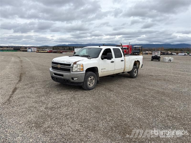 Ford F-150 4x4 Crew Cab Pickup Drugi