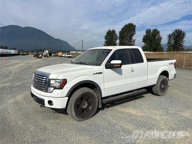 Ford F-150 FX4 4x4 Extended Cab Pickup 其他