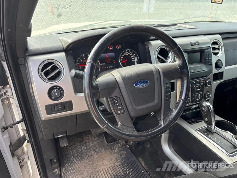 Ford F-150 FX4 4x4 Extended Cab Pickup 其他