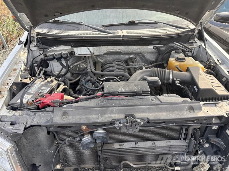 Ford F-150 FX4 4x4 Extended Cab Pickup 其他